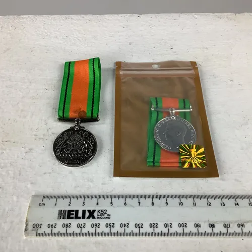 Green Black Anne Orange Stripped Ribboned The Defence Medal Lapel