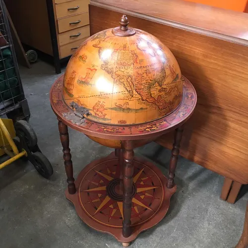 Period Globe Bar Unit / Drinks Cabinet