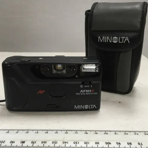 Minolta AF101R camera with case
