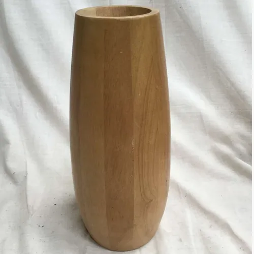 Wooden vase 