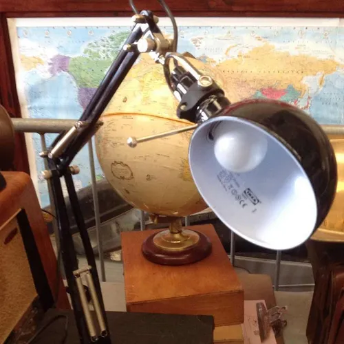 modern anglepoise desk lamp