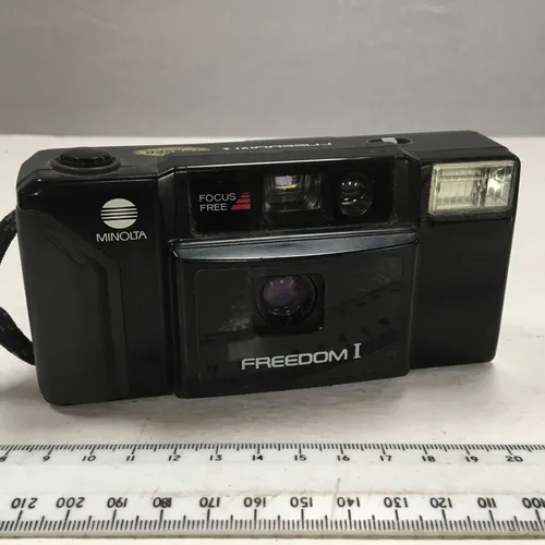 Minolta Freedom I Camera