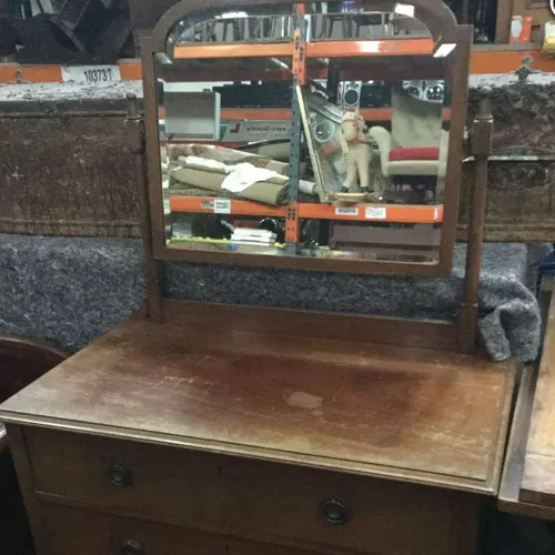 Dressing table with mirror