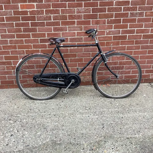 Lepper mens' black utility bicycle / English roadster / Opafiet with bell