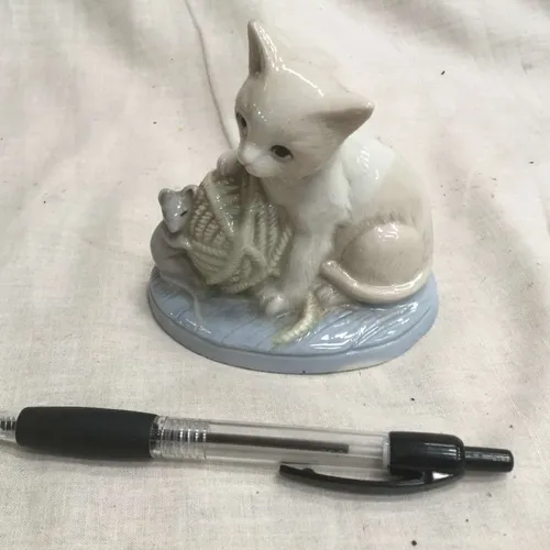 Ceramic Cat and Mouse Ornament 