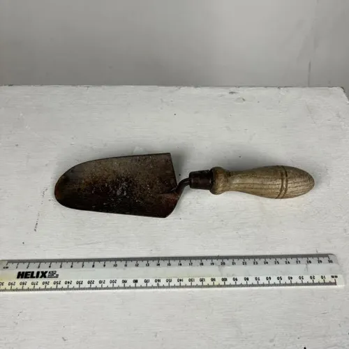 Hand Held Gardening Spade