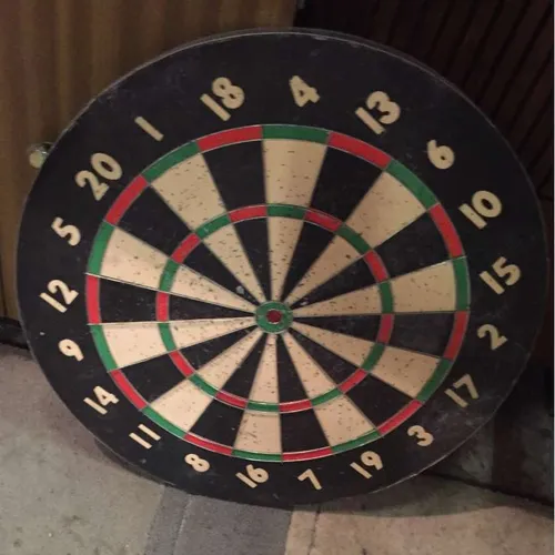 dart board