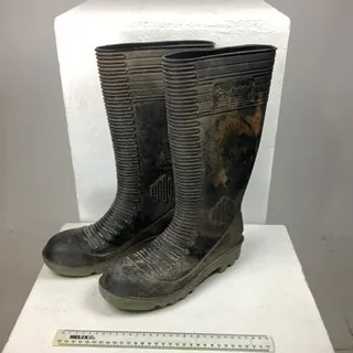 Black Wellies Wellington  Boots