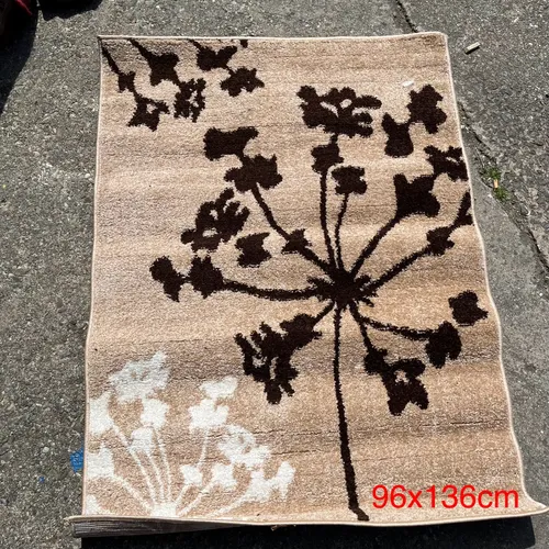 Beige Floor Mat with Black and White Floral/Dandelion Detail