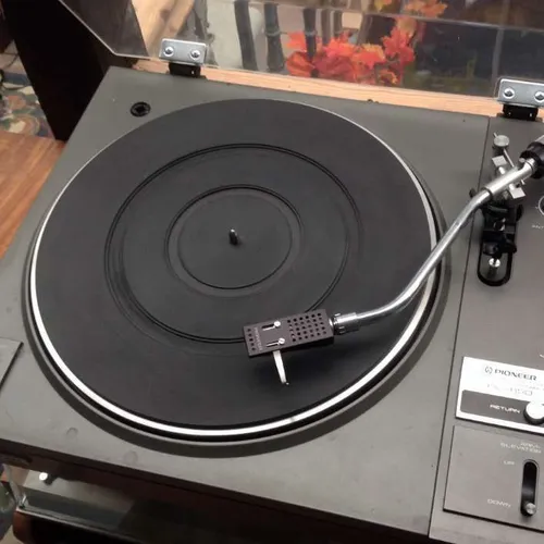 Pioneer Automatic Return Stereo Turntable record player