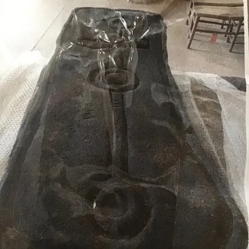 Tall Fake Celtic Gravestone (Dark black stone)