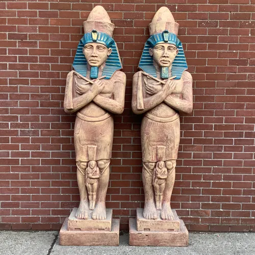 Egyptian Pharaoh Statue (63cm wide x 256cm high x 40cm deep)   
