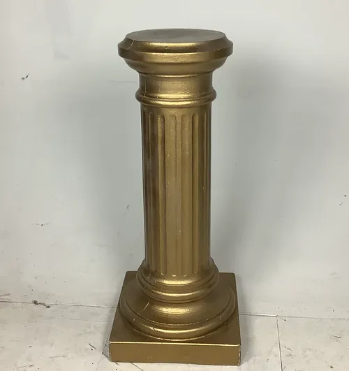 Gold Column / Plinth