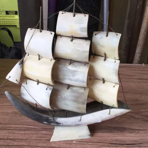 horn ship ornament 1