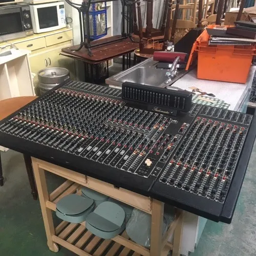 StudioMaster Mixing Desk