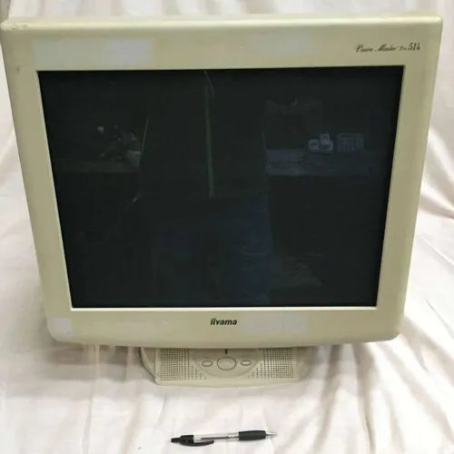 Iiyama monitor 002