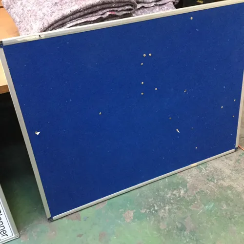 Blue Felt Notice Board (90cm x 120cm)
