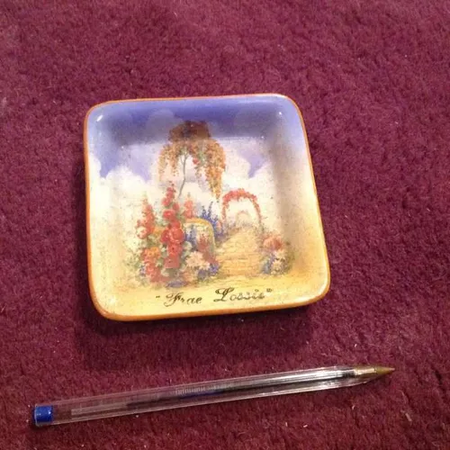 ceramic souvenir ashtray 6