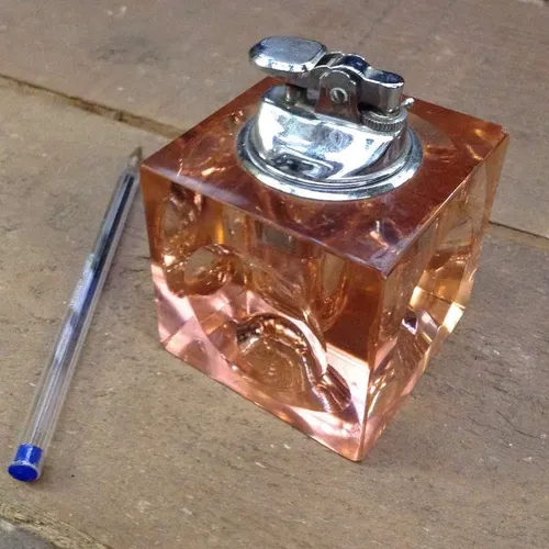 pink glass cube table top lighter