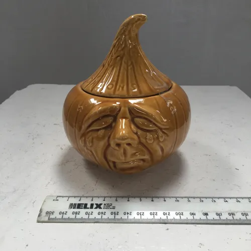 Onion jar