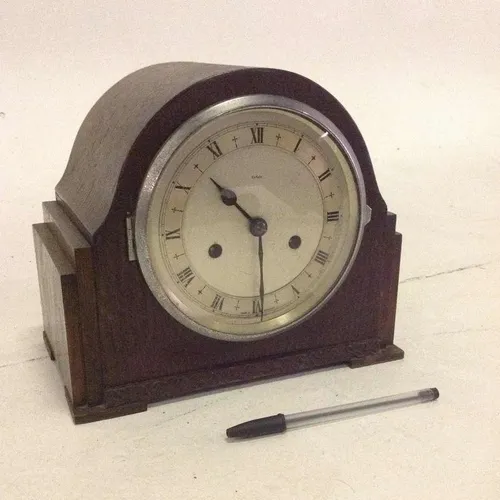 Enfield wooden analogue mantle clock with cream face 