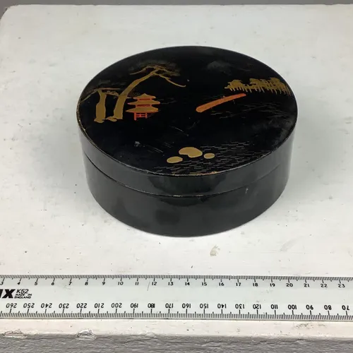 Period Black Round Japanese Trinket Box