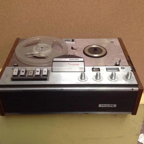 Period Phillips 4308 silver / black reel to reel recorder
