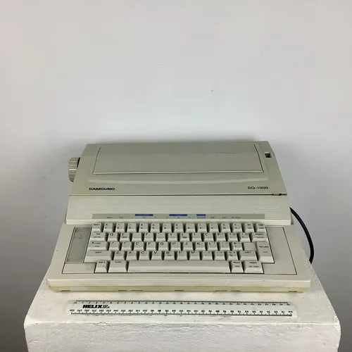 Samsung SQ-1000 Electronic Typewriter