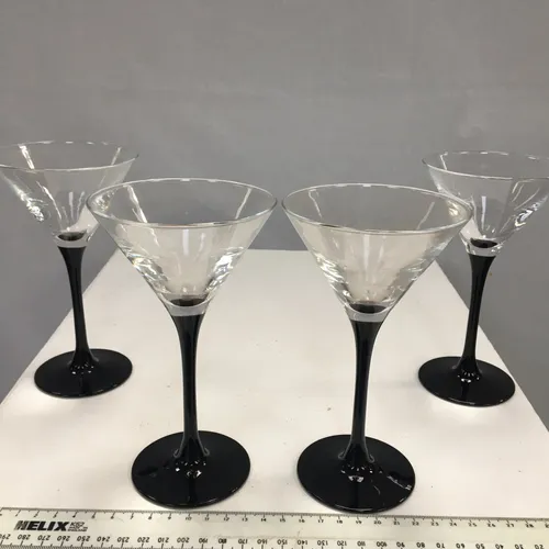 Set of 4 black stemmed martini glasses