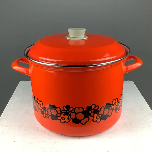 1970s large orange soup pot pan with floral border and lid
