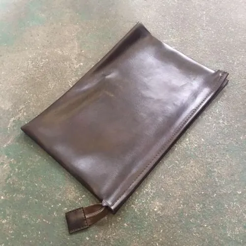 Brown Leather Zipped Wallet 