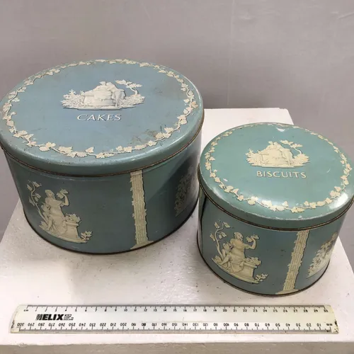 Period Round Wedgewood Style Cakes / Biscuits Storage Tin