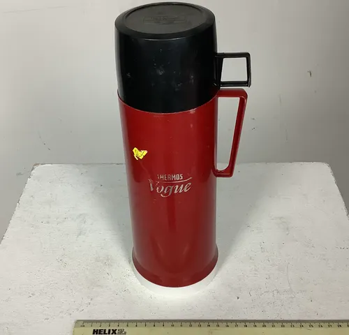 Red Thermos Vogue Flask with Black Cup