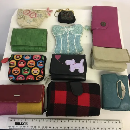 Purse, Contemporary colourful