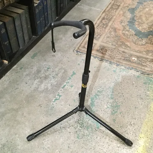 Black Instrument Guitar Stand