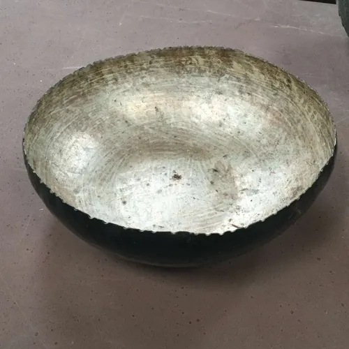 Metal silver and black bowl