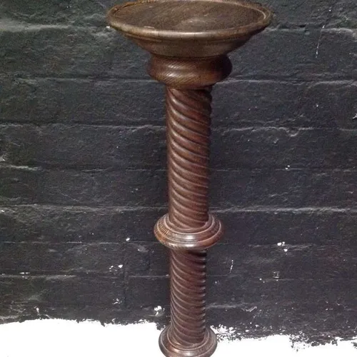 wood pedestal 1