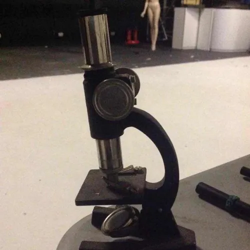 Period microscope - black/silver