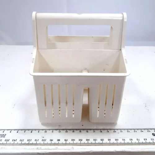 Plastic cutlery caddy/basket