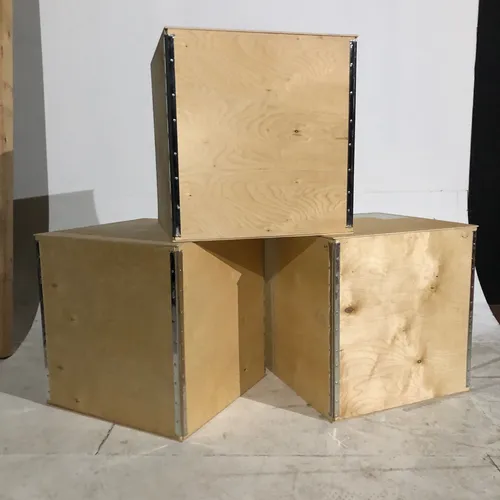 Hinged, flat pack folding tea chests in various sizes