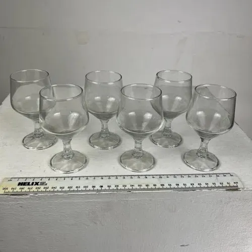 Set of 6 Stemmed Glasses