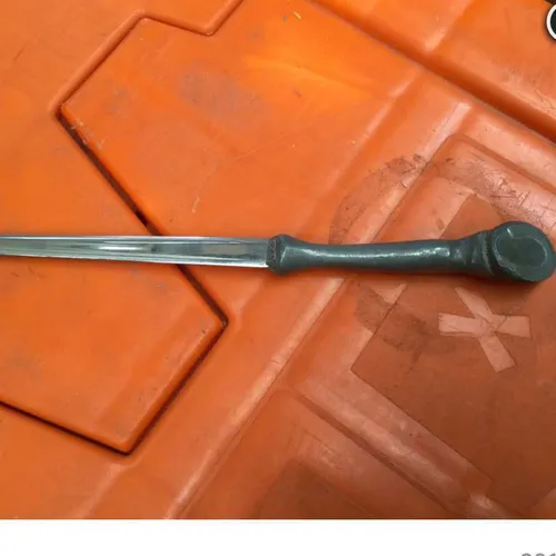 letter opener with horse shoe decoration