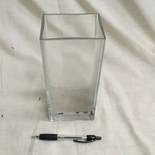 Rectangular glass vase 
