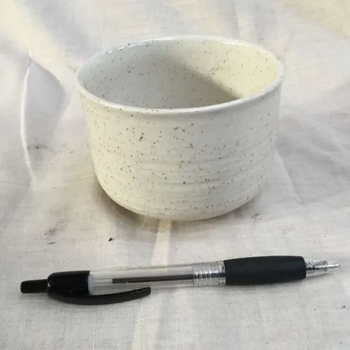 White speckled Churchill England stoneware bowl 