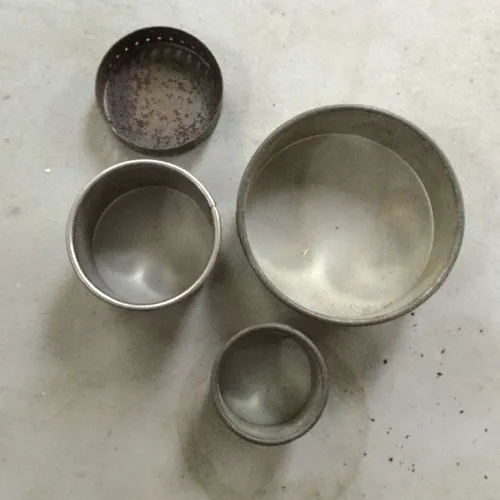 Quantity of assorted cookie cutters