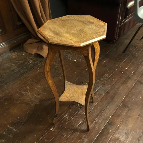 Octagonal Wood Plant Stand with Curved Legs