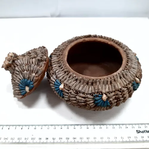Shell Covered (Blue fan design) terracotta pot with lid