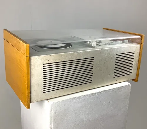 1960’s Deeter Rams Braun SK61 Record Player and Radio