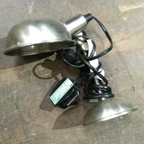 Small silver anglepoise/desk lamp