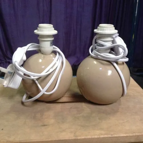 tan / brown round ceramic table lamp base